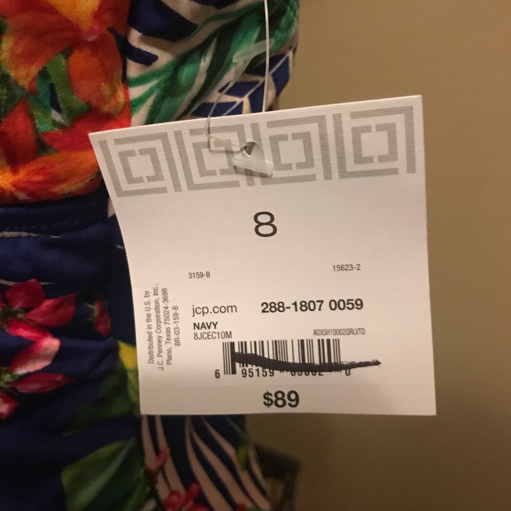 One piece swimsuit - Picture 6 of 7